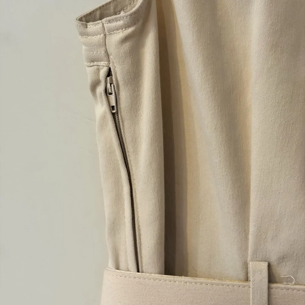 beige,‎ sleeveless, double-breasted belted trench mini dress. Size 11/12